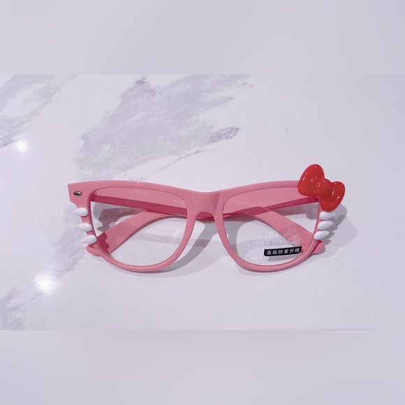Two cute pink glasses Bundle - Picture 1 of 5
